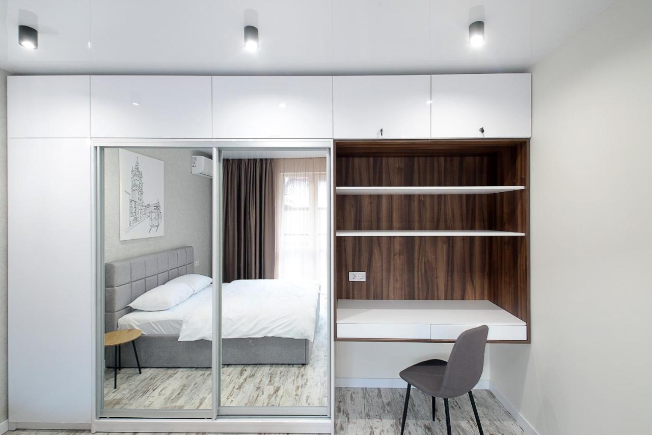 Ferienwohnung Luxury Nest Lviv Center Exterior foto